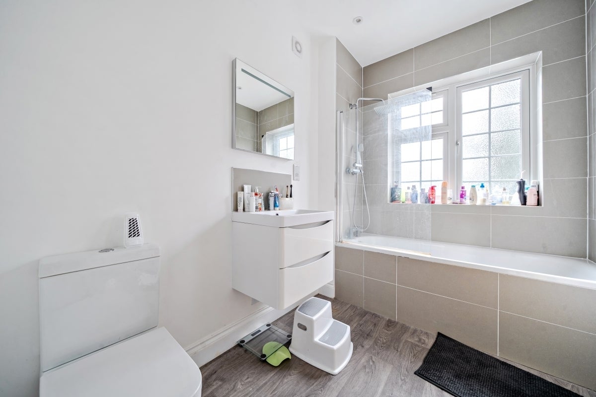 Flat South Side in Greater London