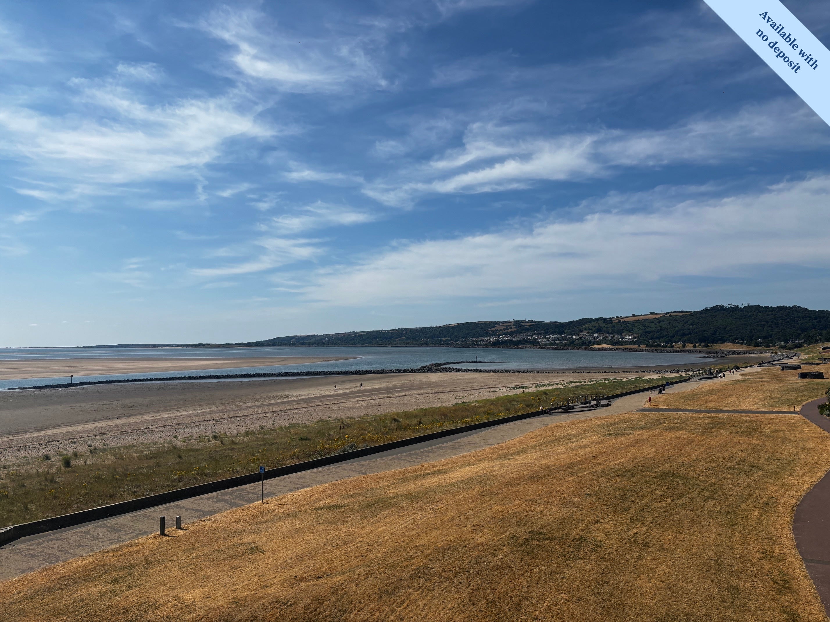 Flat Millenium Coastal Path in Burry Port