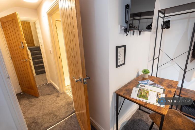 Room Fisher Street in Workington
