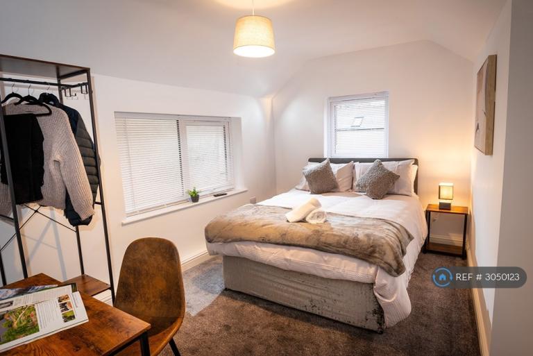 Room Fisher Street in Workington