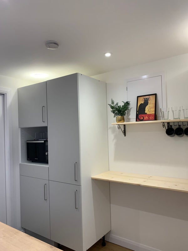 Room Robin Hood Lane in Greater London