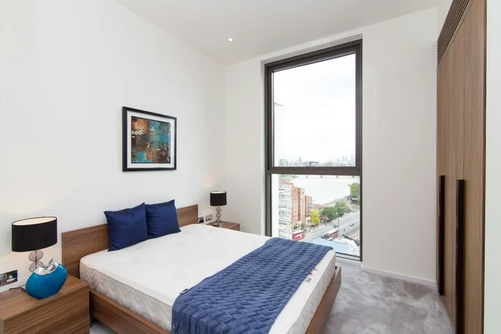 Flat Dorset Road in Greater London