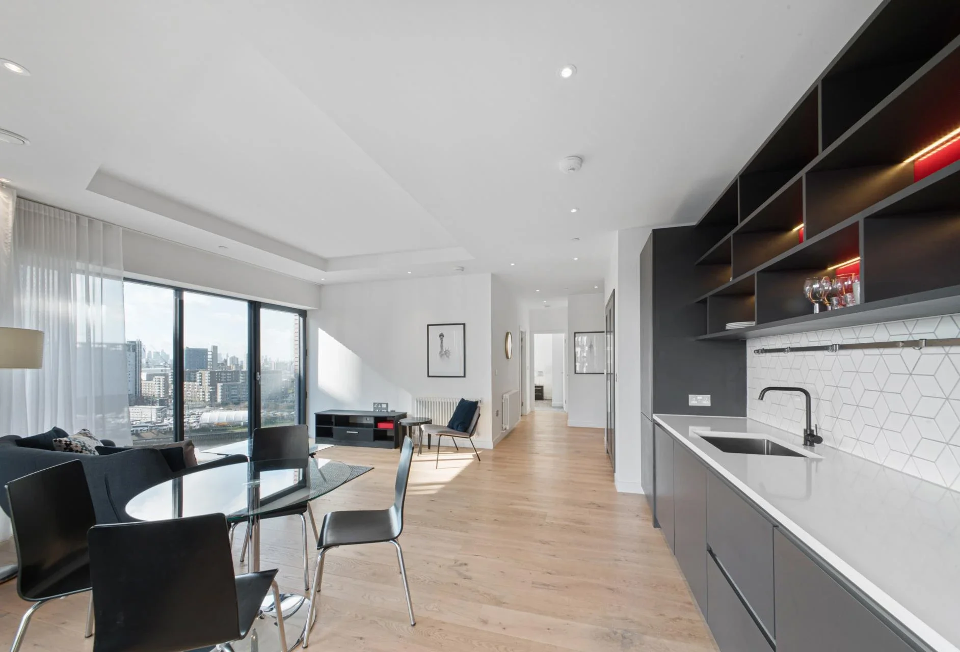 Flat Lyell Street in Greater London
