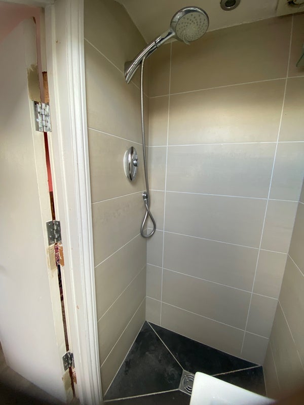 Room Whistler Street in Greater London