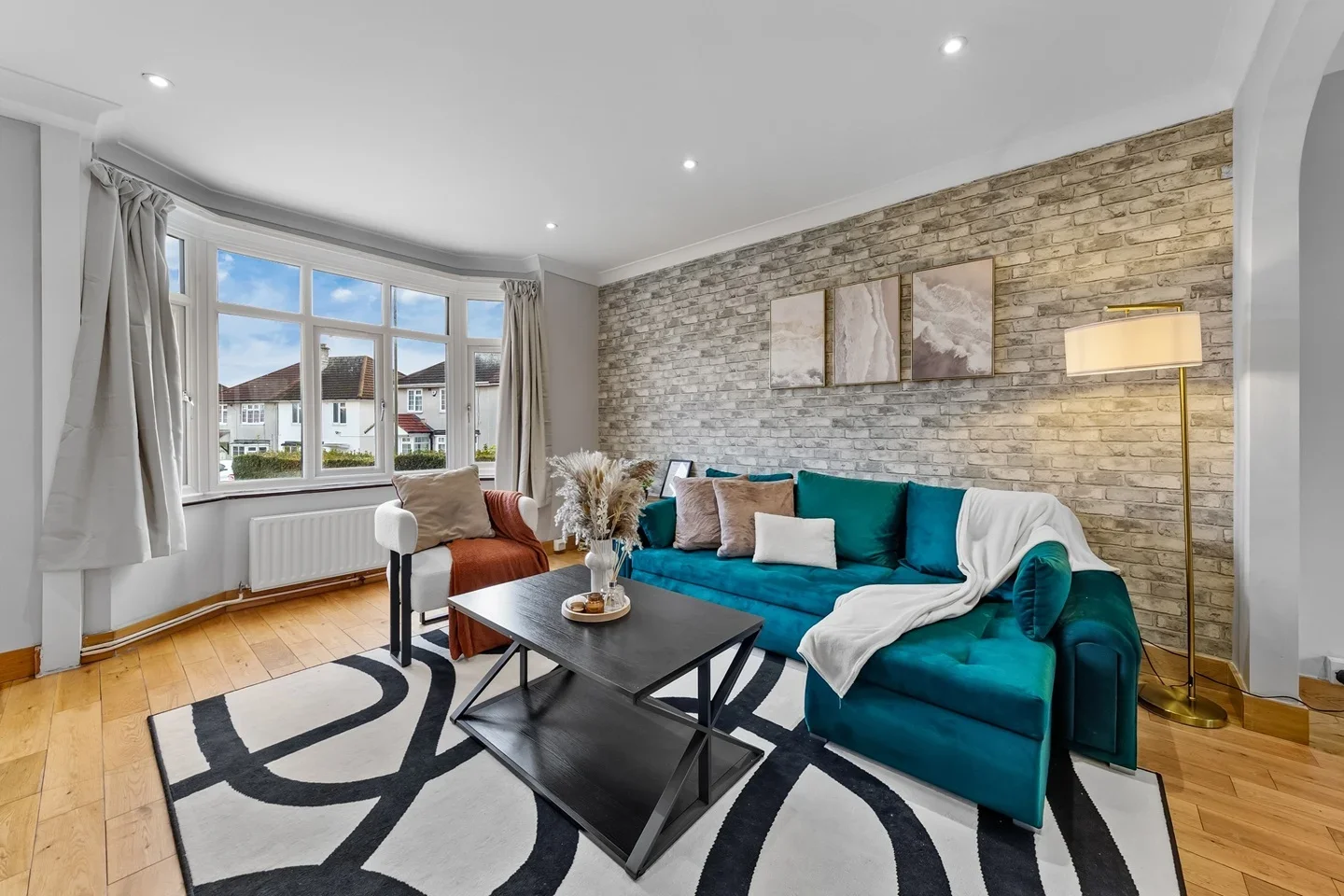 House Layfield Crescent in Greater London