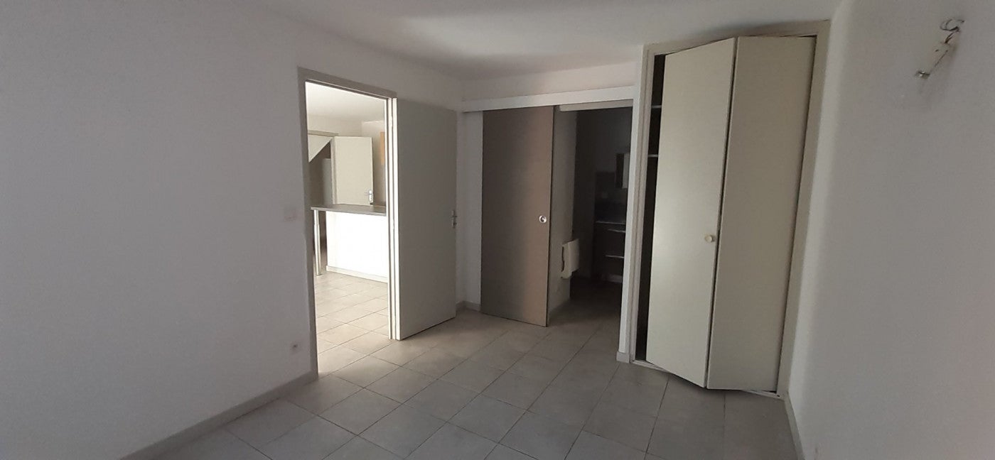 Flat Rue du 14 Juillet in L'Isle-Jourdain