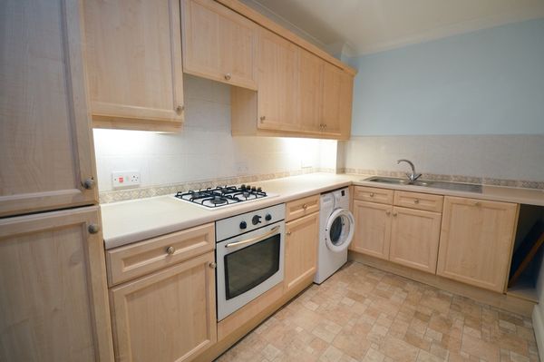 Flat Bramhall Lane South in Bramhall
