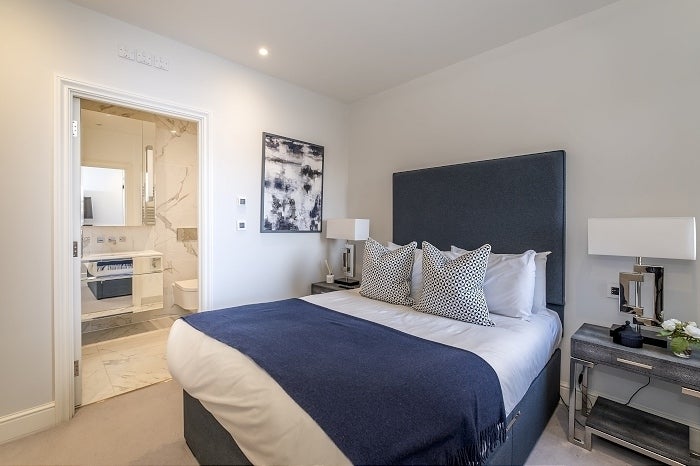 Flat King Street in Greater London