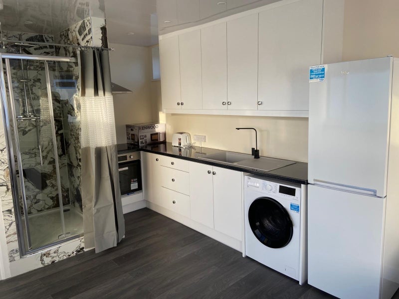 Flat Cordwallis Street in Maidenhead