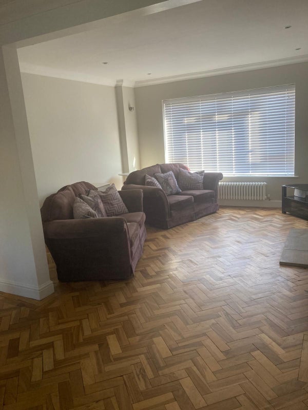 House Prince Andrew Close in Maidenhead
