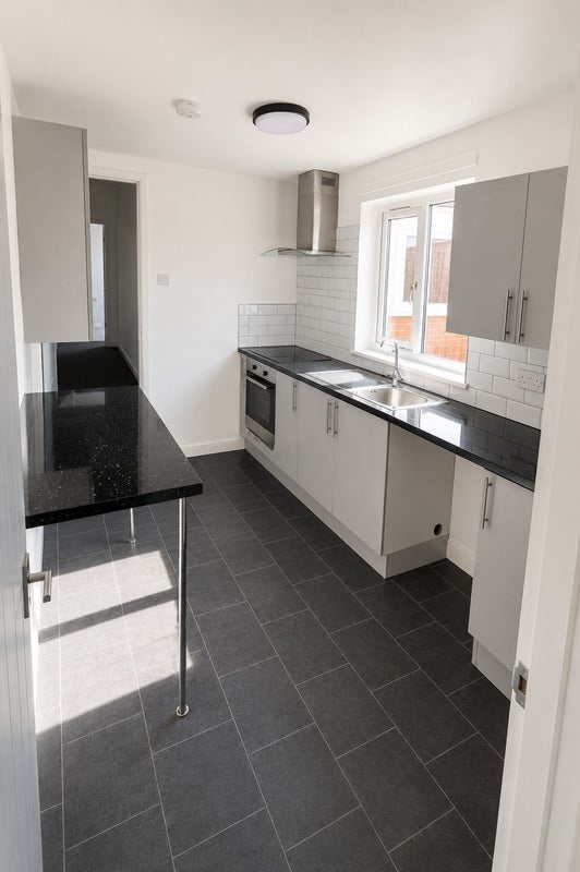 Flat Allandale Road in Leicester