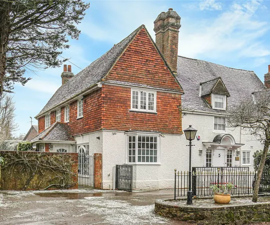 House High Street in Limpsfield