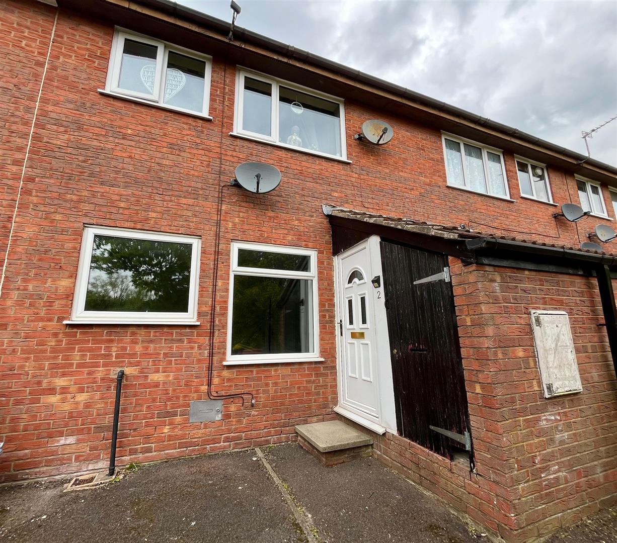 Flat Haighton Court in Preston