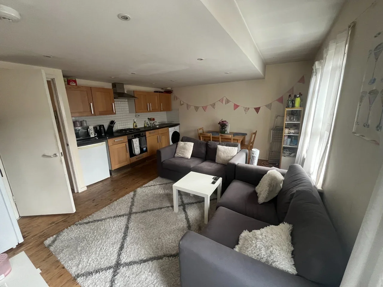 Flat Sandmere Road in Greater London