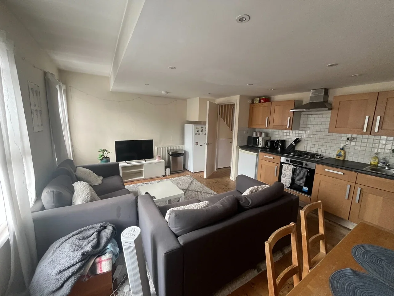 Flat Sandmere Road in Greater London