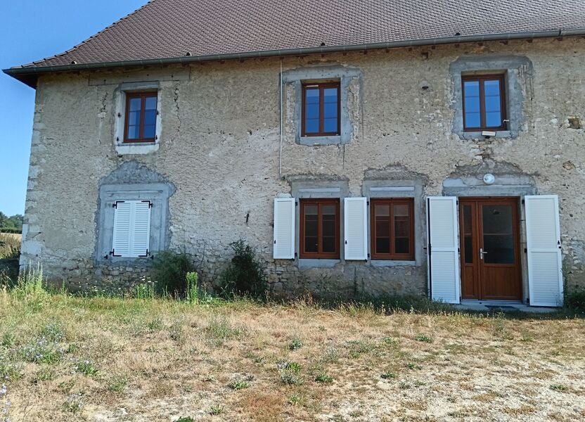 House Route de l'Étang de Beauve in Saint-Victor-de-Morestel