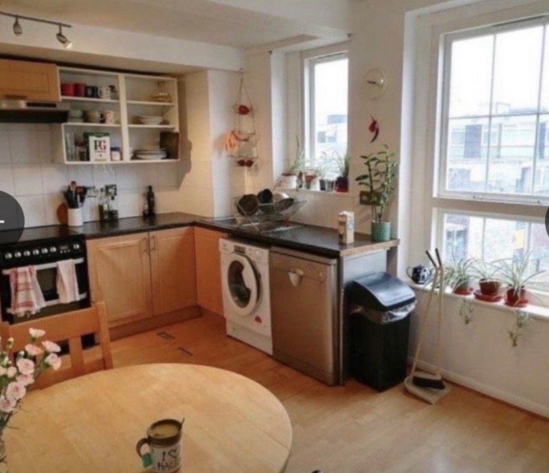 Room Ainsley Street in Greater London