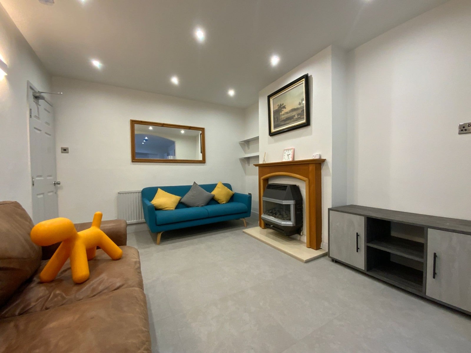 Room Micklefield Road in Tylers Green