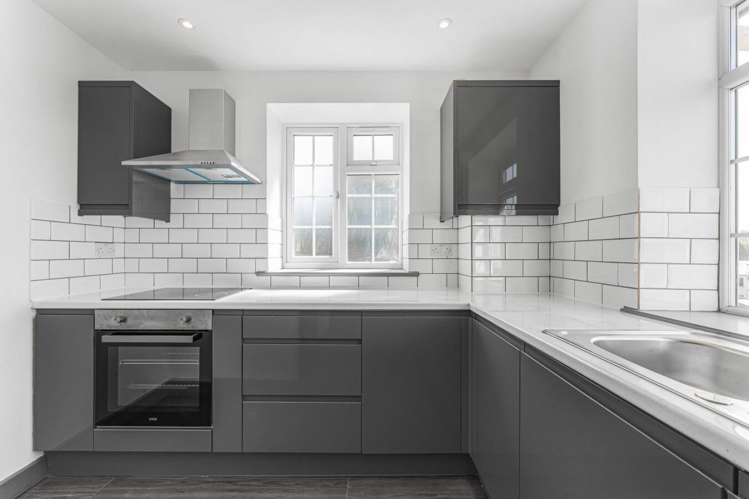 Flat Camberwell Road in Greater London