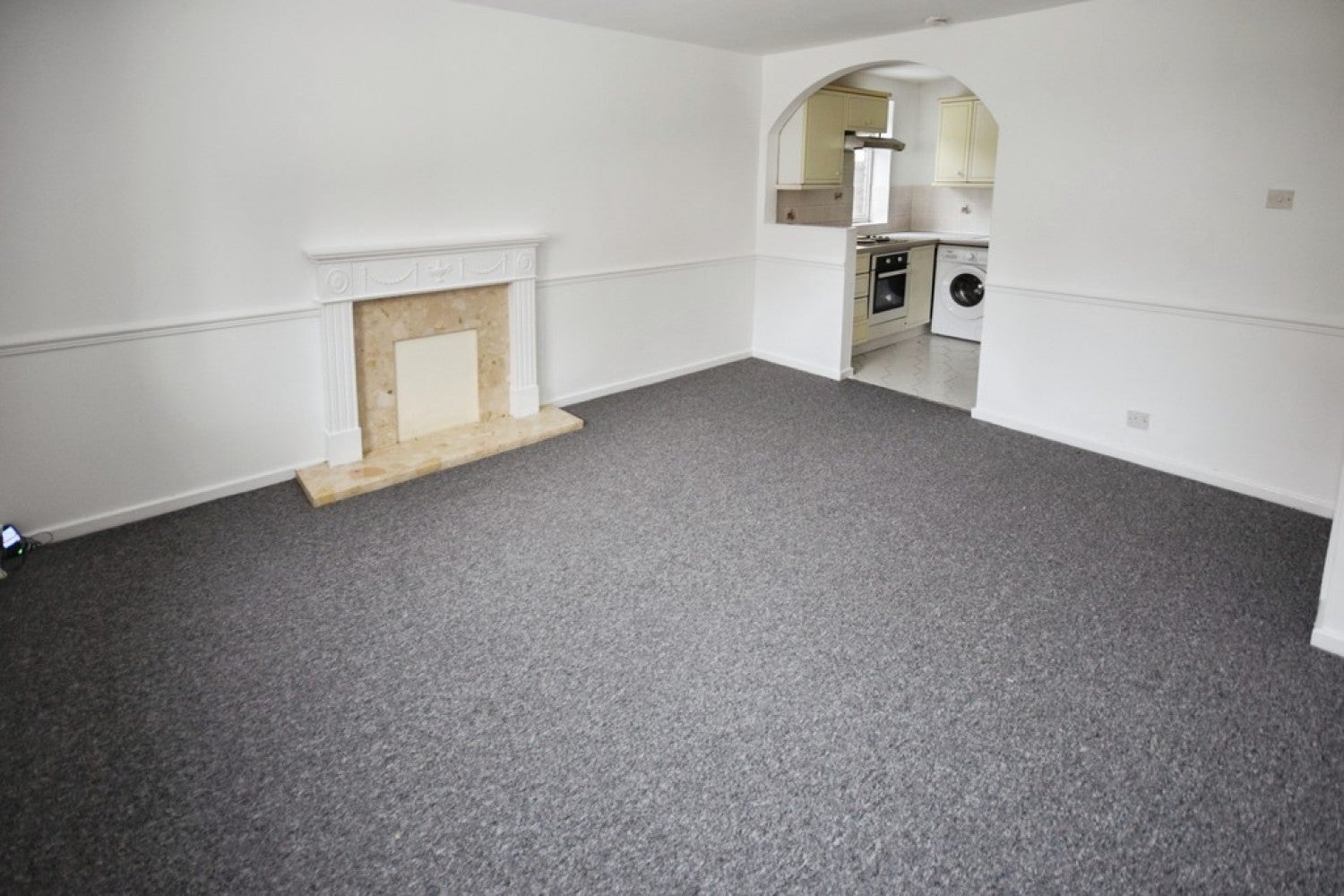 Flat King Street in Newcastle-under-Lyme