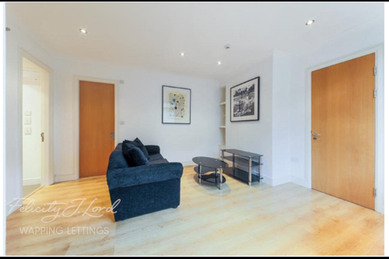 Flat Star Place in Greater London
