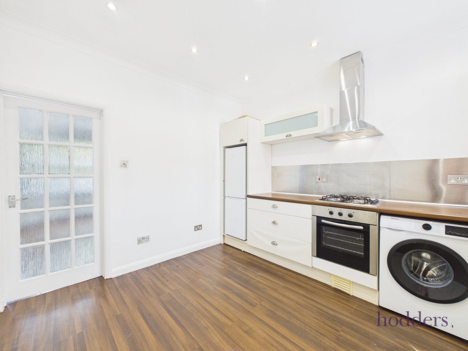 Flat Eastworth Road in Borough of Runnymede