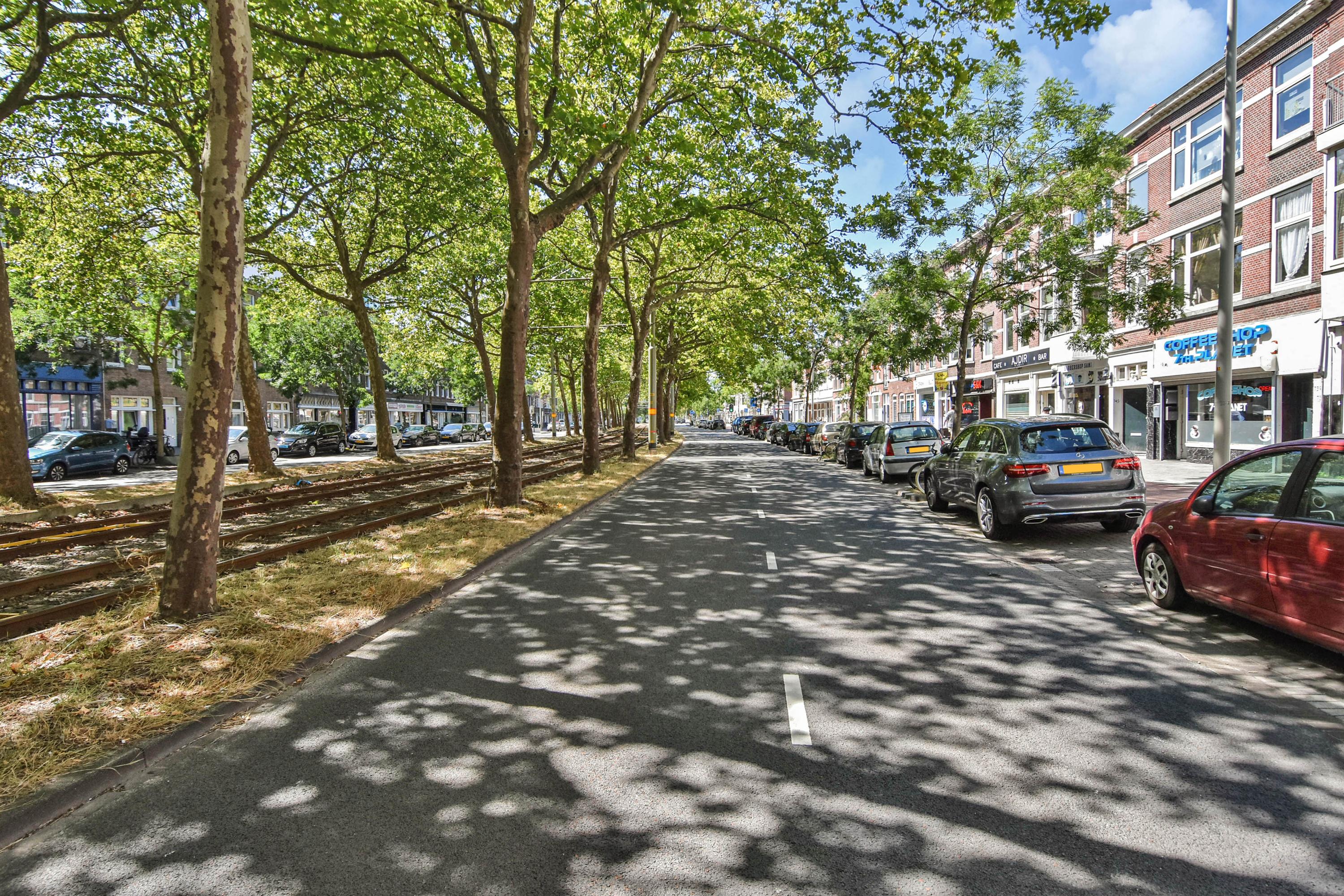Appartement te koop: Loosduinseweg 727, 'S-Gravenhage