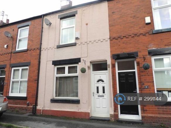 House Clayton Street in Tameside
