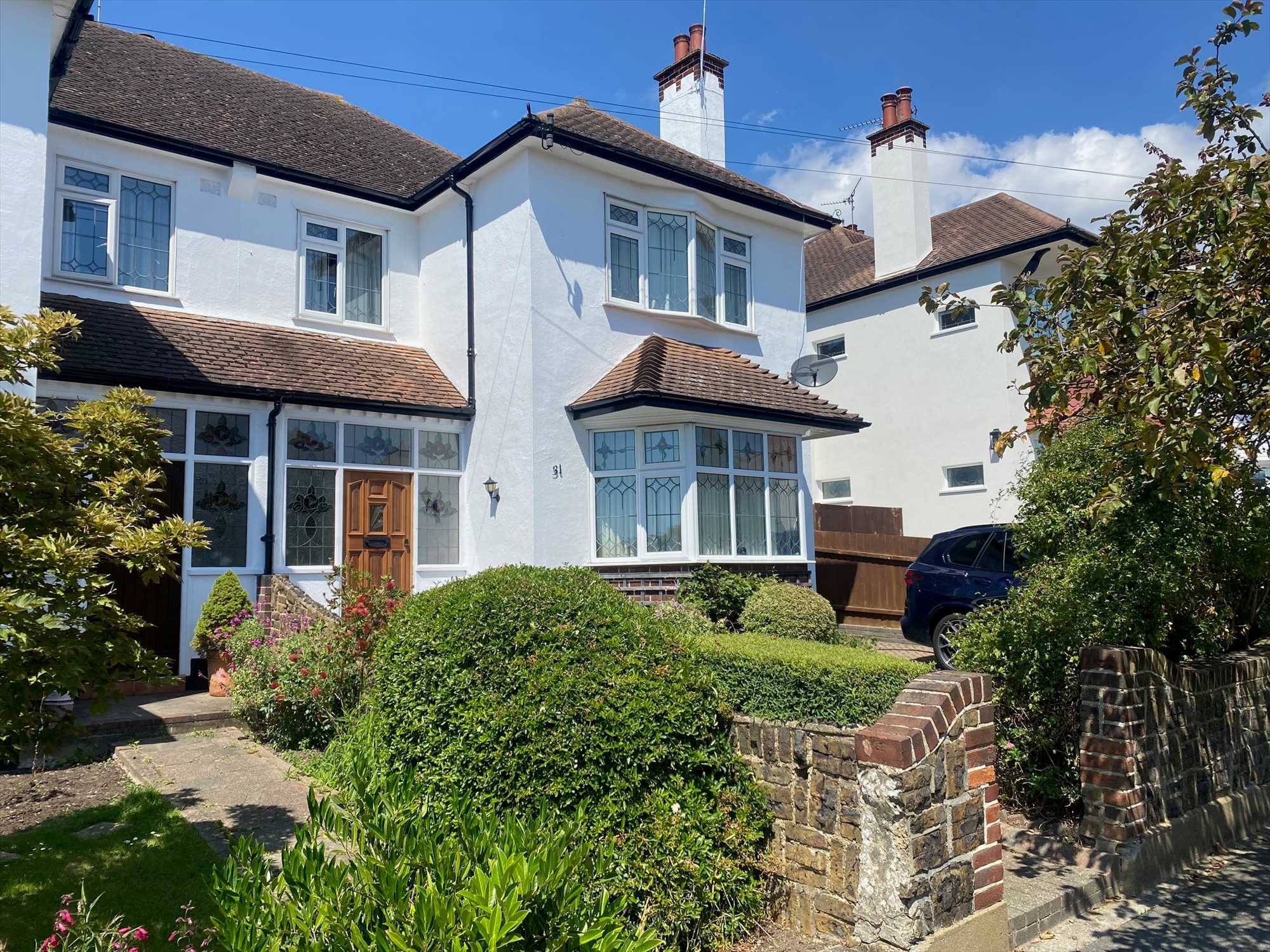 House Marine Parade in Minster on Sea