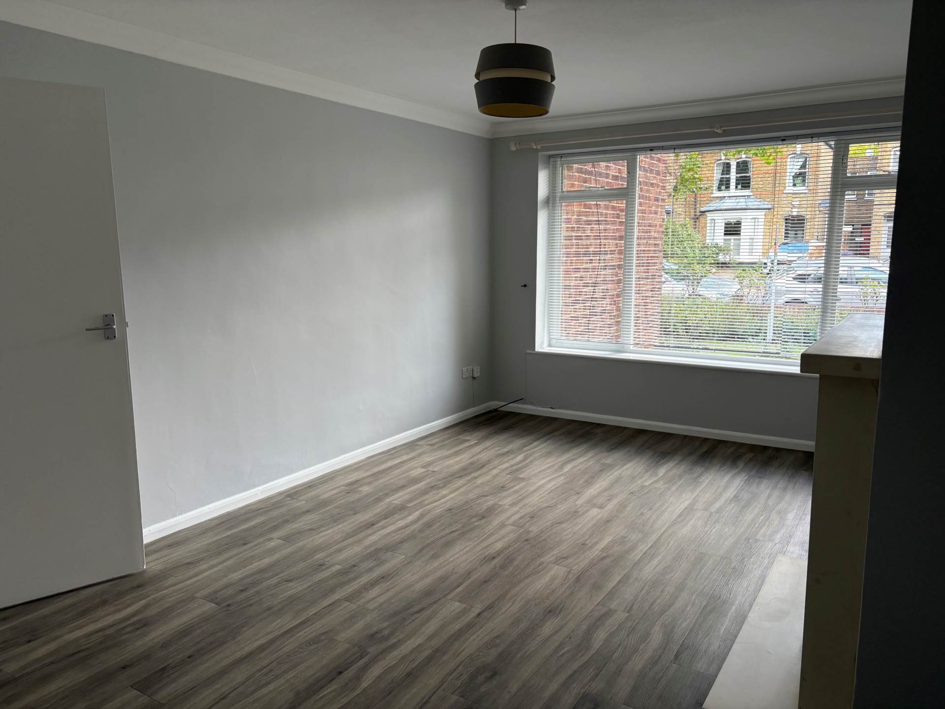 Flat Alexandra Road in Southend-on-Sea