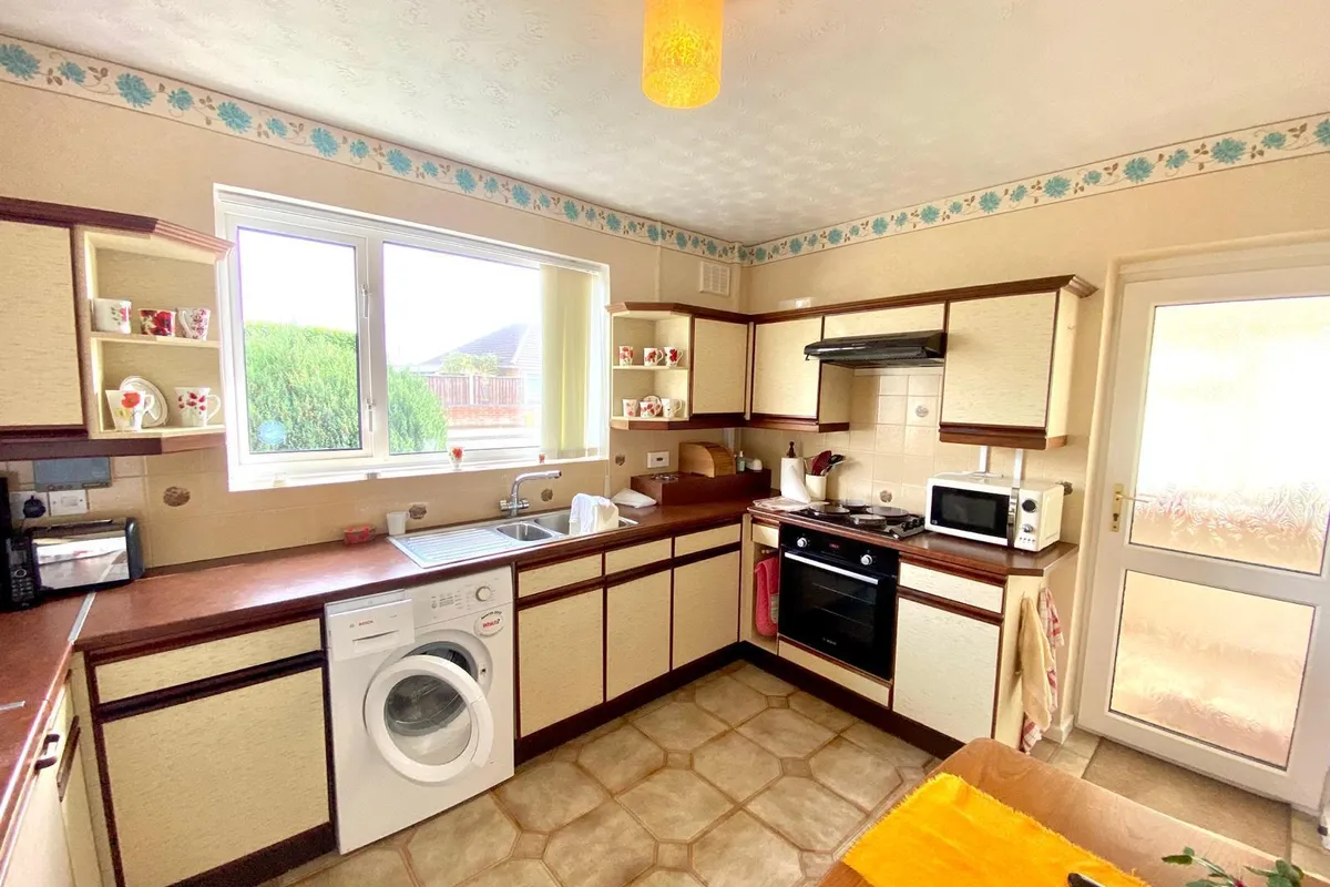 House Peregrine Road in Broadland