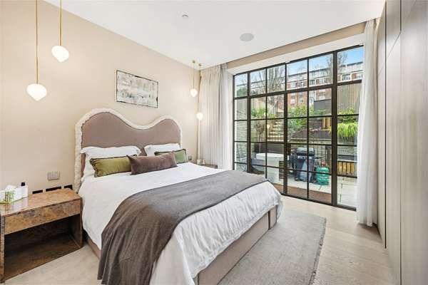 Flat Hamilton Terrace in City of Westminster