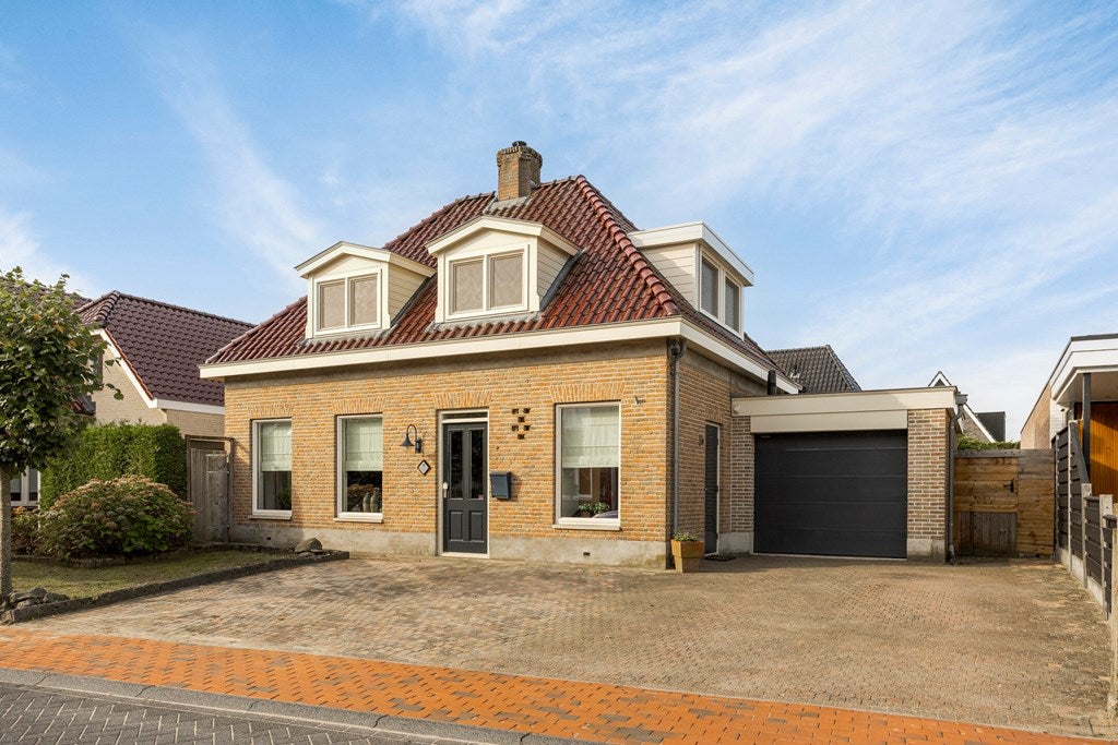 Huis Tjaskermolen 38 in De Lutte
