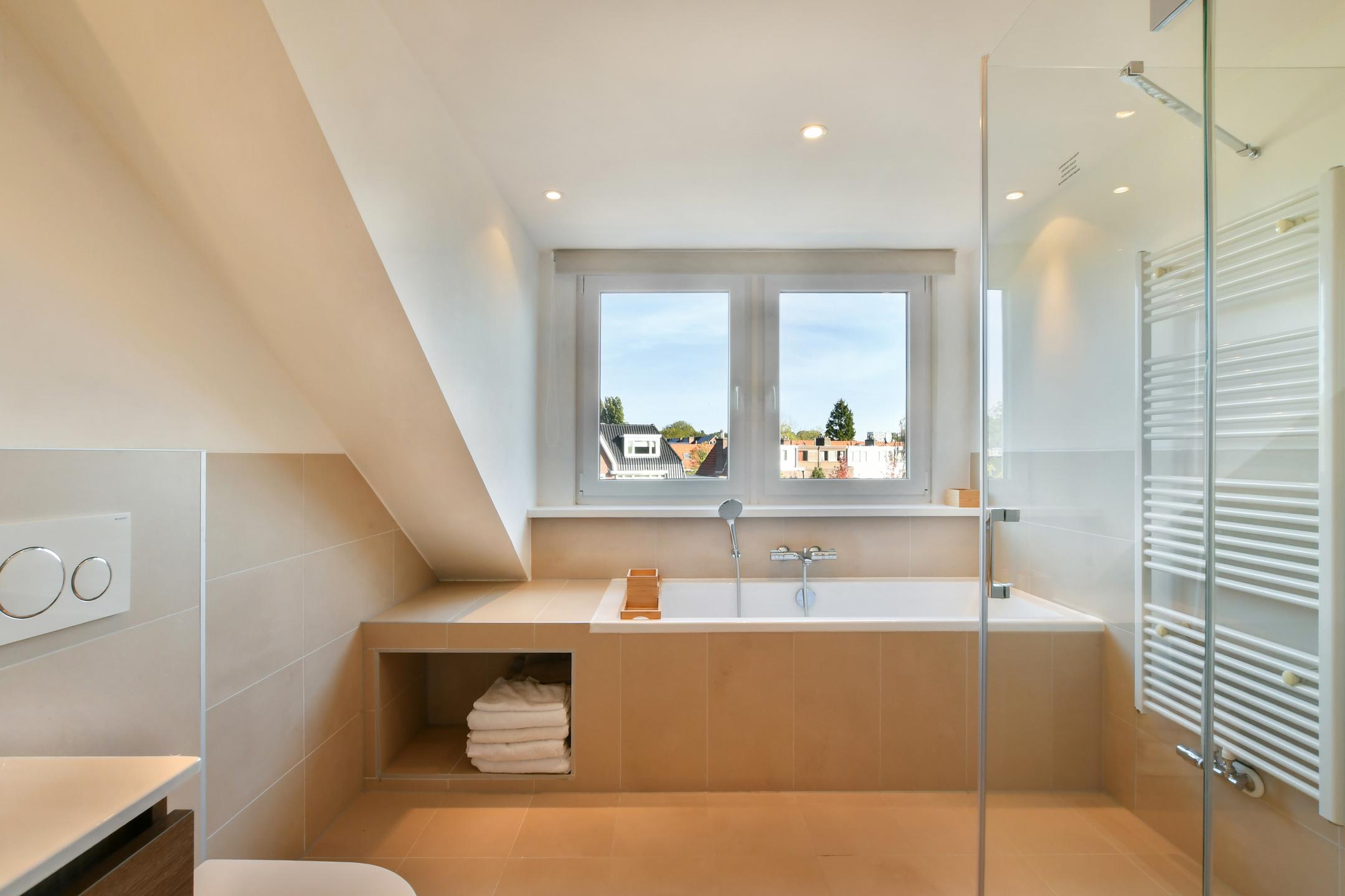 Appartement te koop: Mr. Troelstralaan 70A, Amstelveen