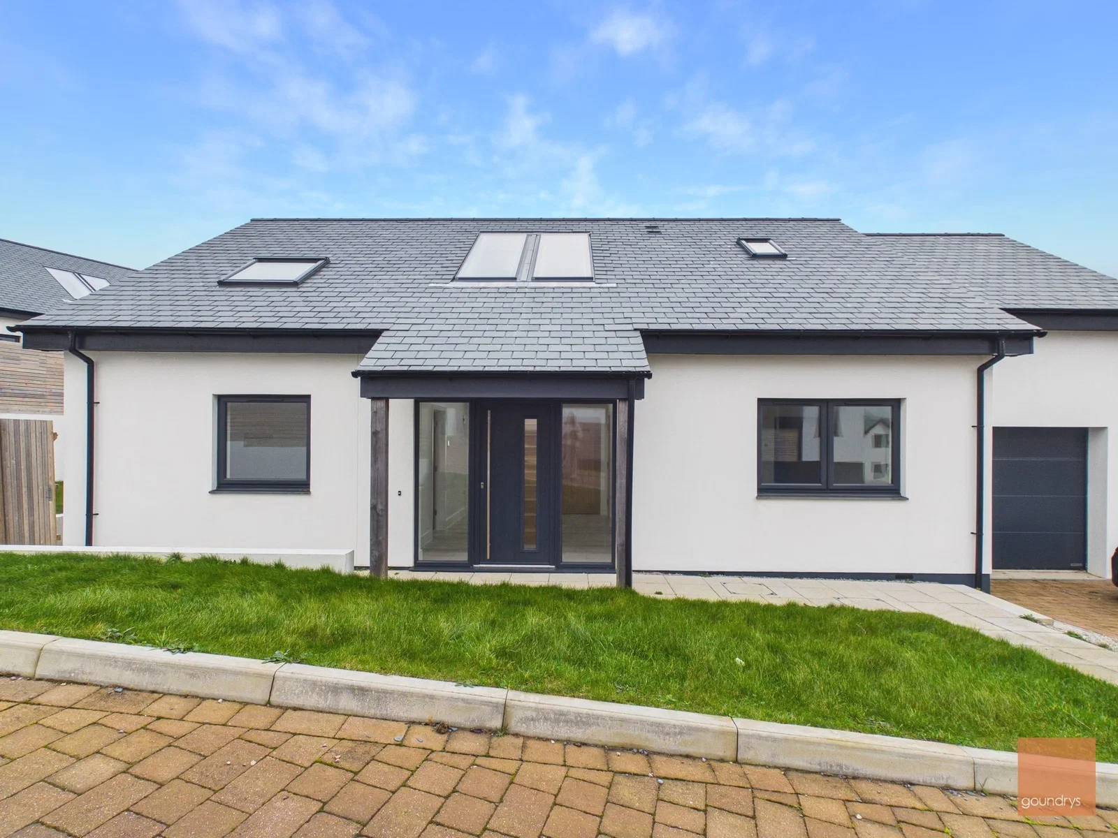 House Droskyn Way in Perranporth