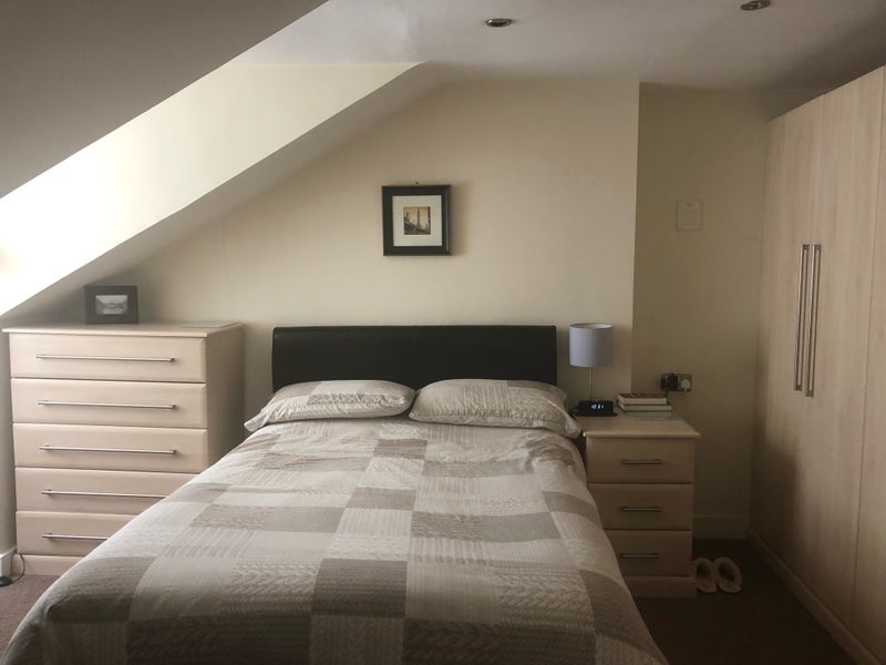 Room Russell Gardens in Greater London