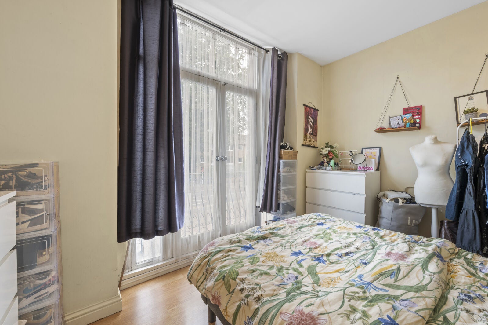 Flat Claremont Road in Greater London