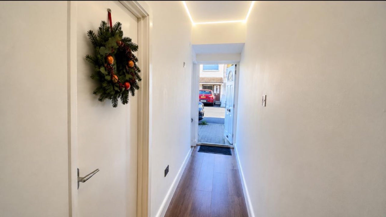 Flat Byron Road in Greater London