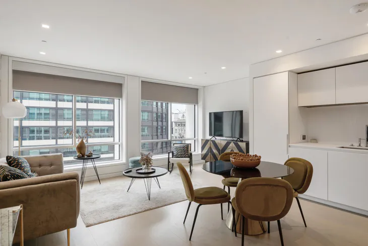Flat St Giles Square in Greater London