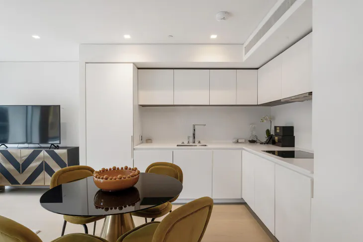 Flat St Giles Square in Greater London