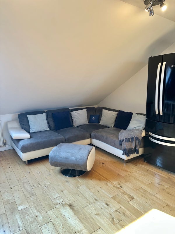 Flat Hubert Grove in Greater London