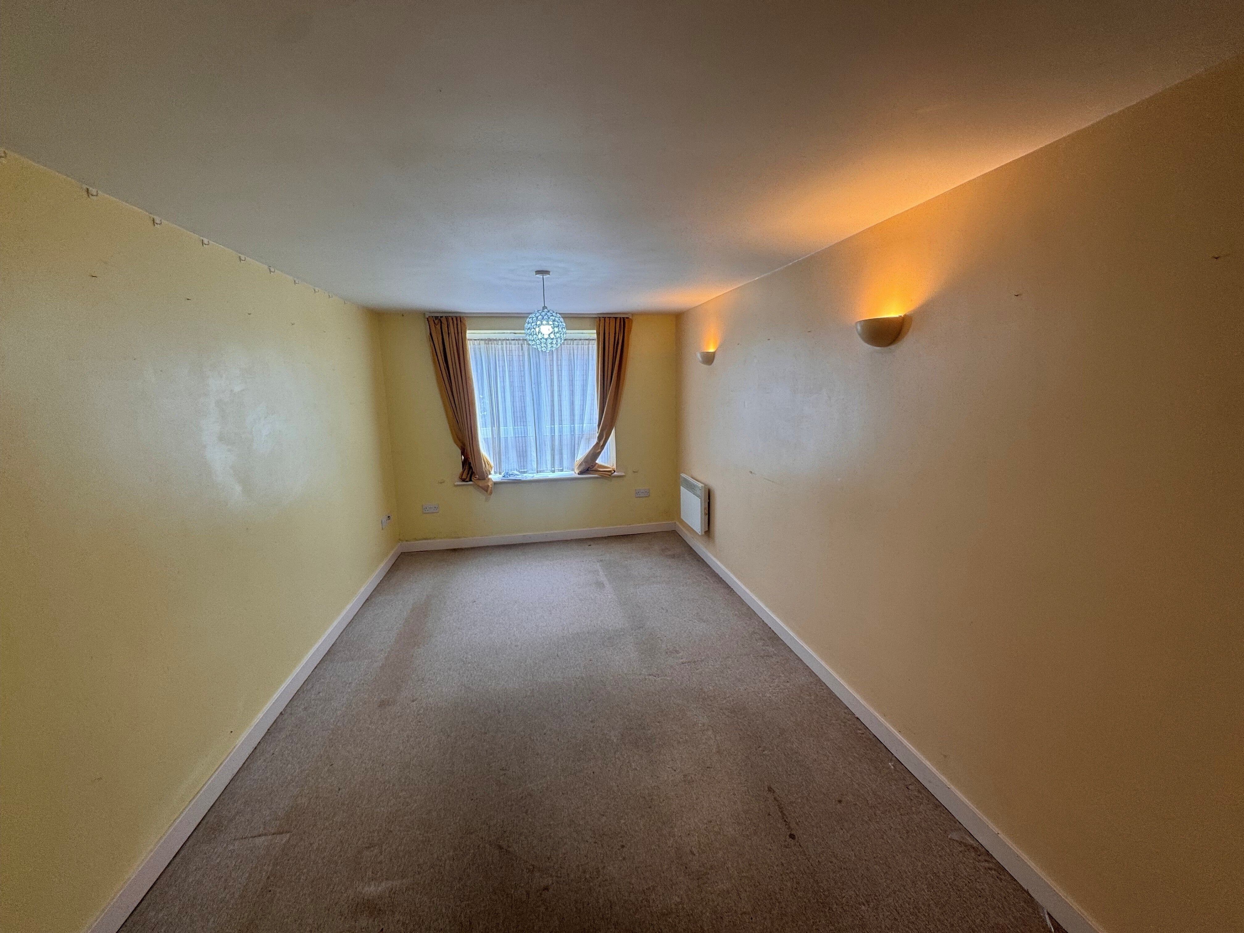 Flat Trinity Square in Thanet