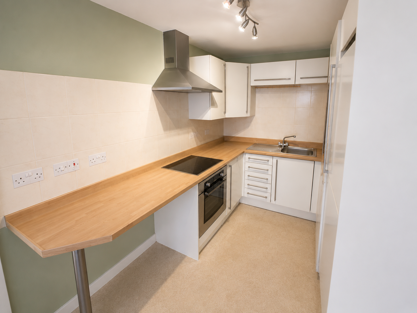 Flat Trinity Square in Thanet