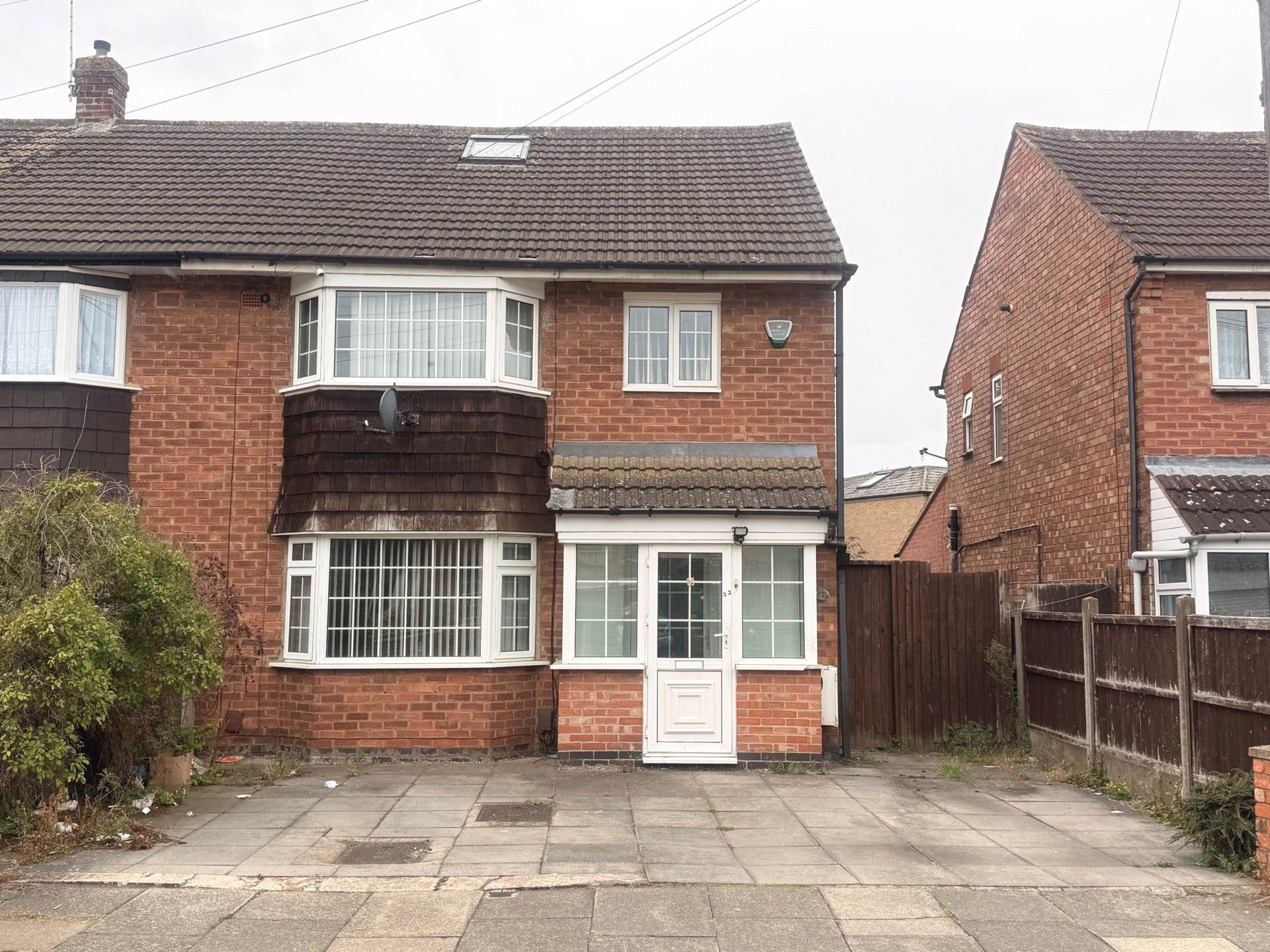 House Saltcoates Avenue in Leicester