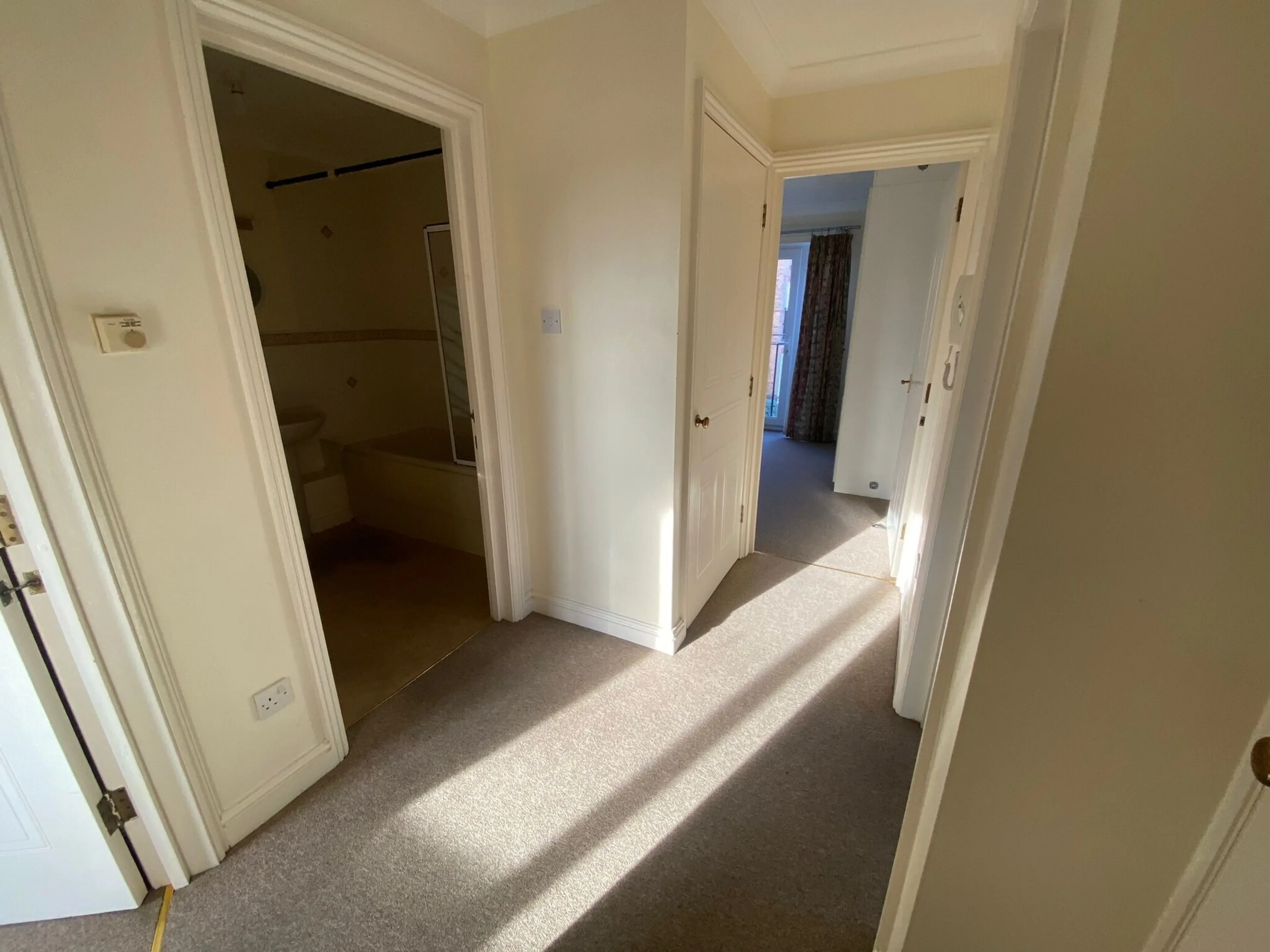 Flat Sovereign Place in Peterborough