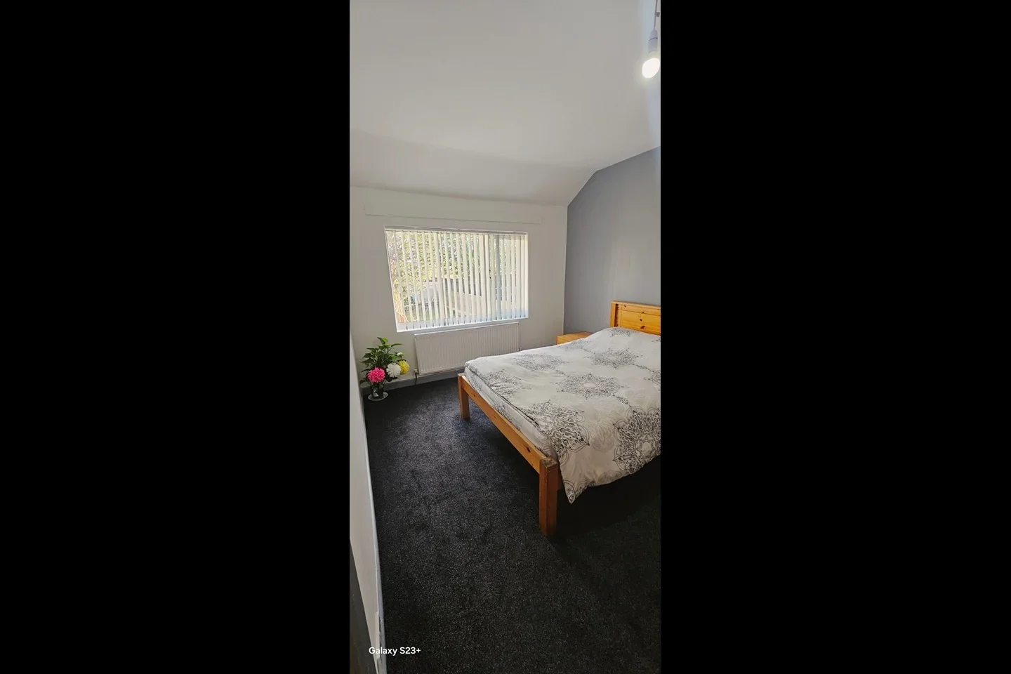 Room Manor Road in Birmingham