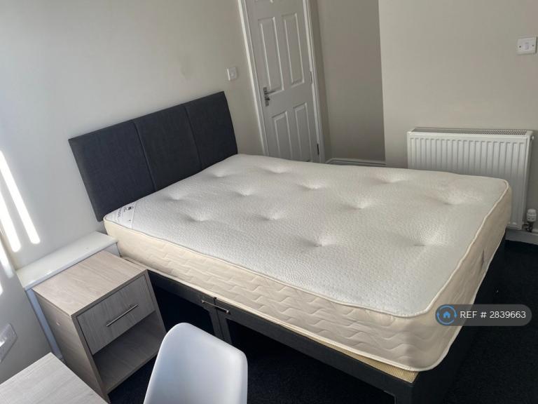Room Coulston Road in Lancaster