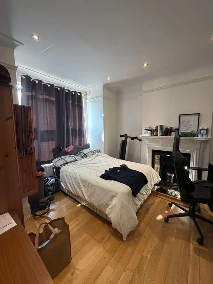 Room Rochester Street in Chatham