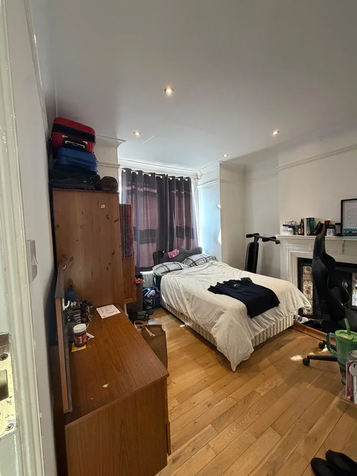 Room Rochester Street in Chatham