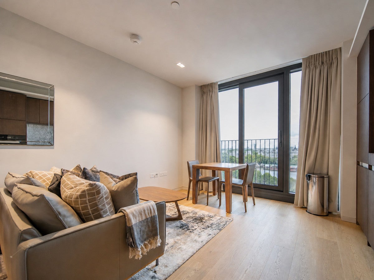Flat Concert Hall Approach in Greater London